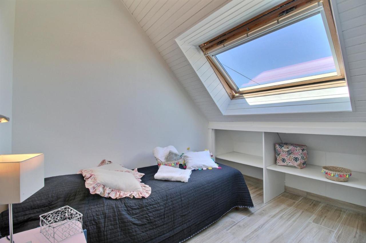 Arc En Ciel Holiday home Ferel